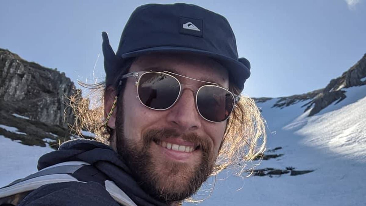 Victorian motorist left out-of-pocket after dealership mechanic writes off ute during service