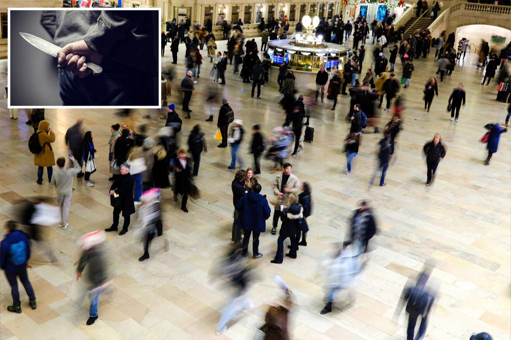 Two Midtown subway knife attacks leave a man and a teen injured as police search for suspect