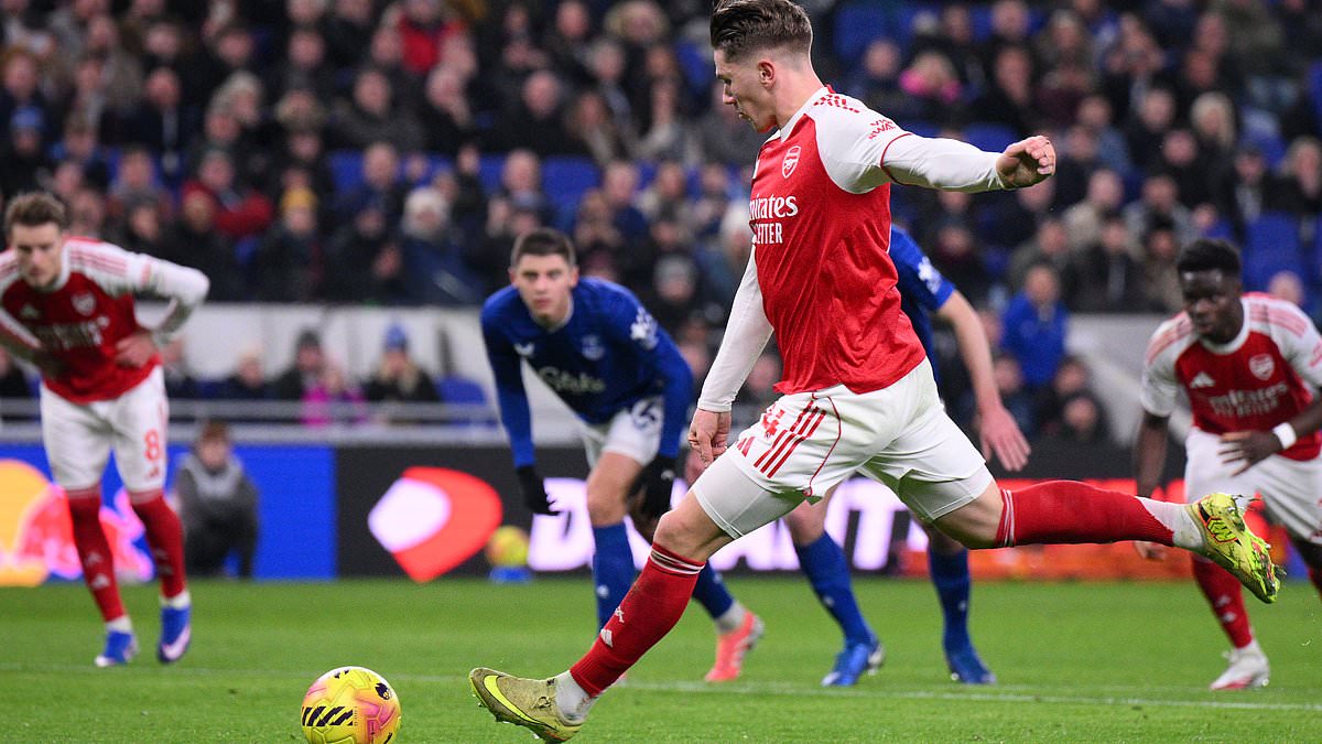 Arsenal top at Christmas as Odegaard fitness looms in bid to stave off City