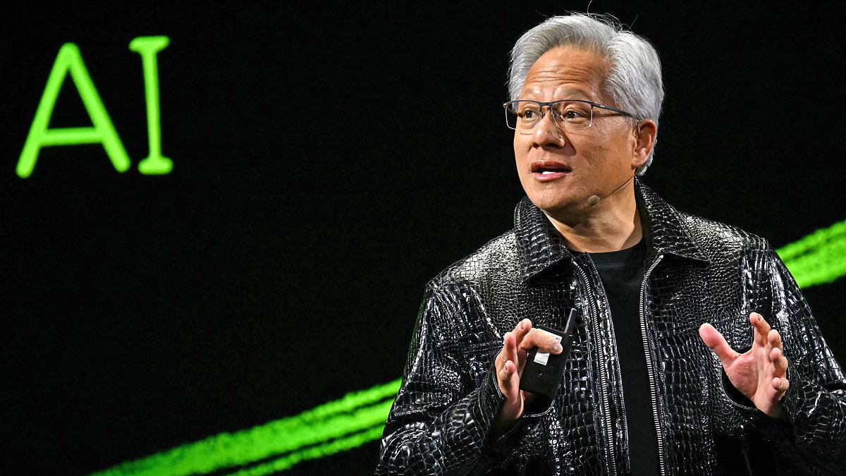 Warning signs mount as markets near peaks, Brummer warns of looming crash