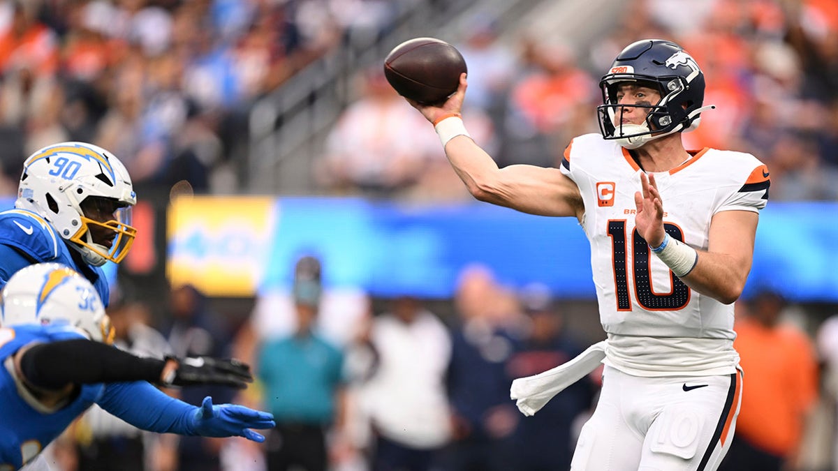 Denver Broncos quarterback Bo Nix