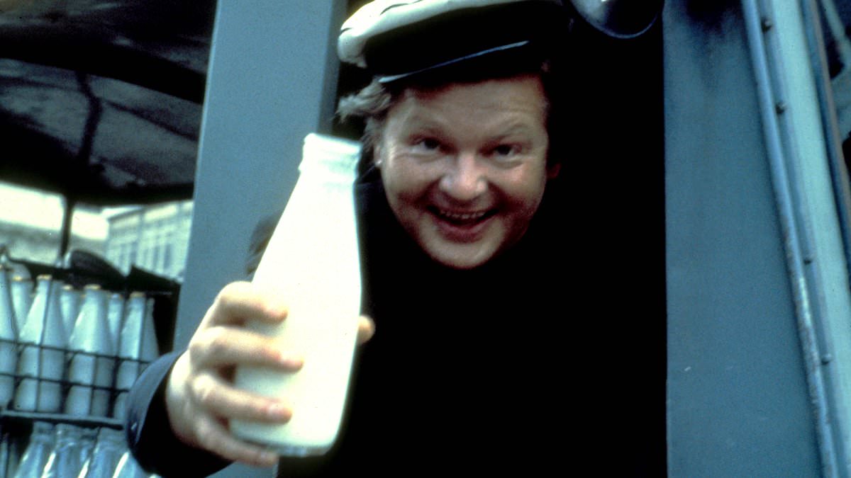 NS&I's Ernie selects 255 Premium Bond winners in December 2025 draw