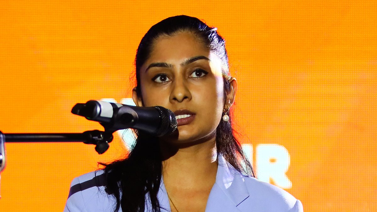 Sultana halts legal action amid feud with Corbyn over Your Party