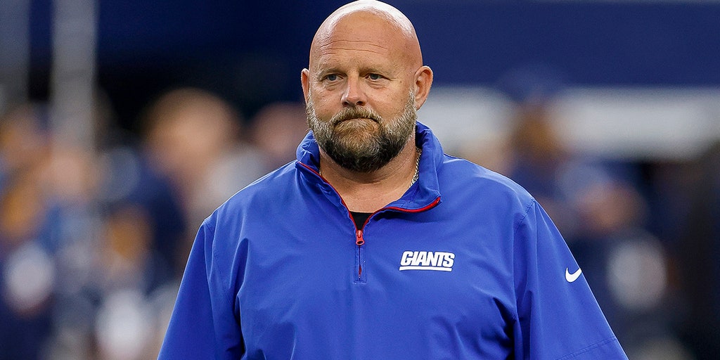 Giants name Jaxson Dart starter for rest of season over Russell Wilson