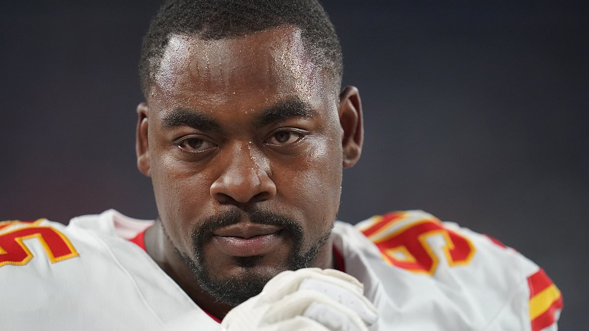 Chiefs' Chris Jones added to injury report ahead of Ravens showdown