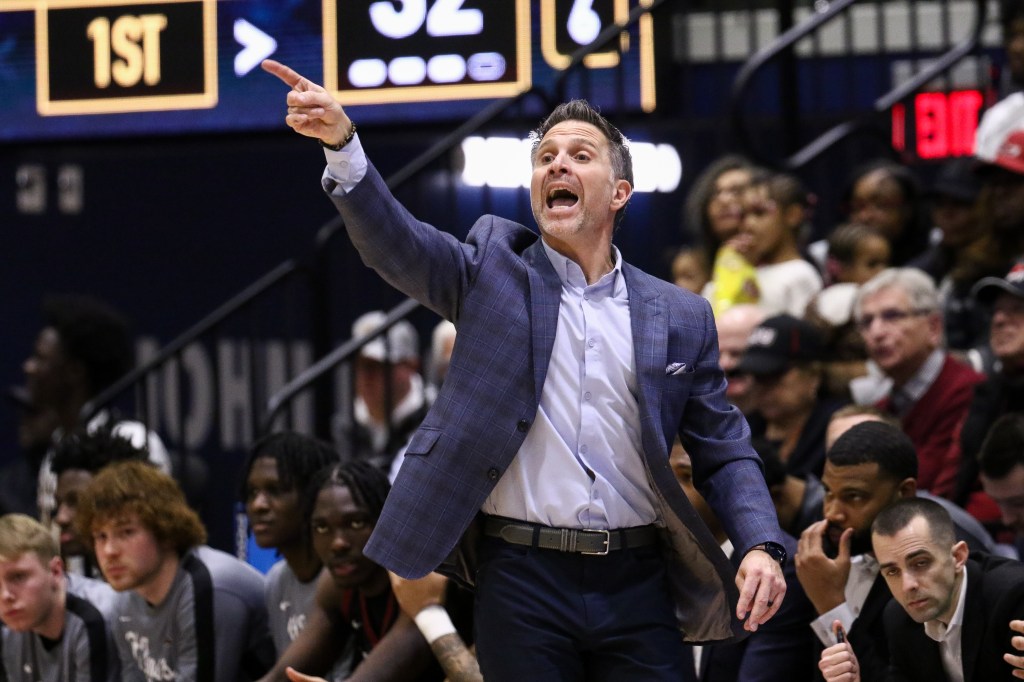 Knicks hire Billy Lange to run player development