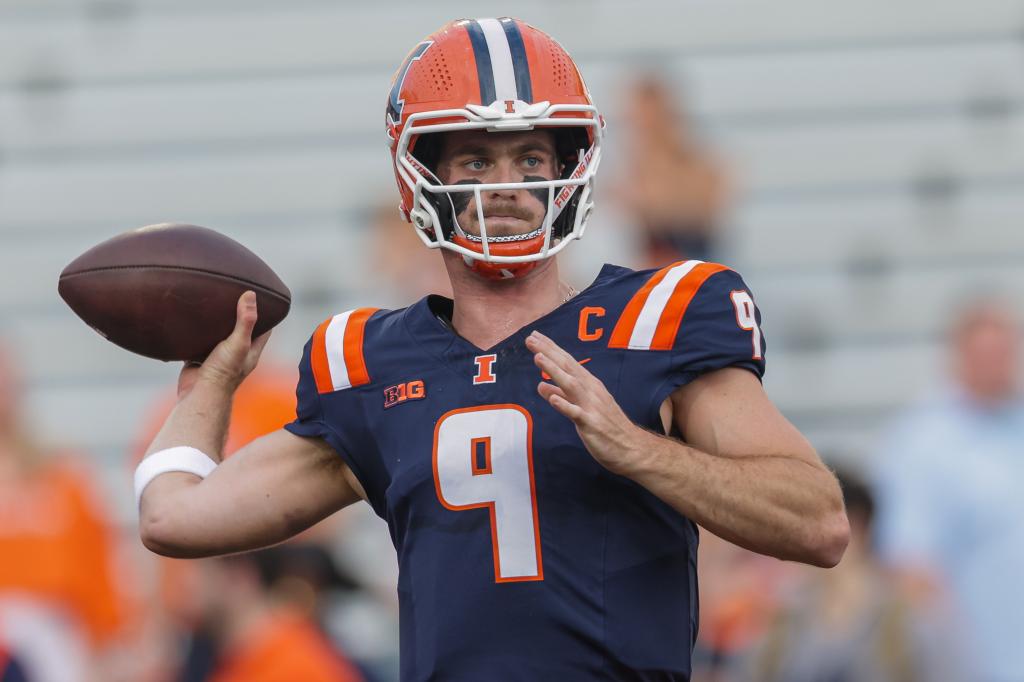 Indiana-Illinois showdown in Bloomington as both teams open 3-0 in 2025