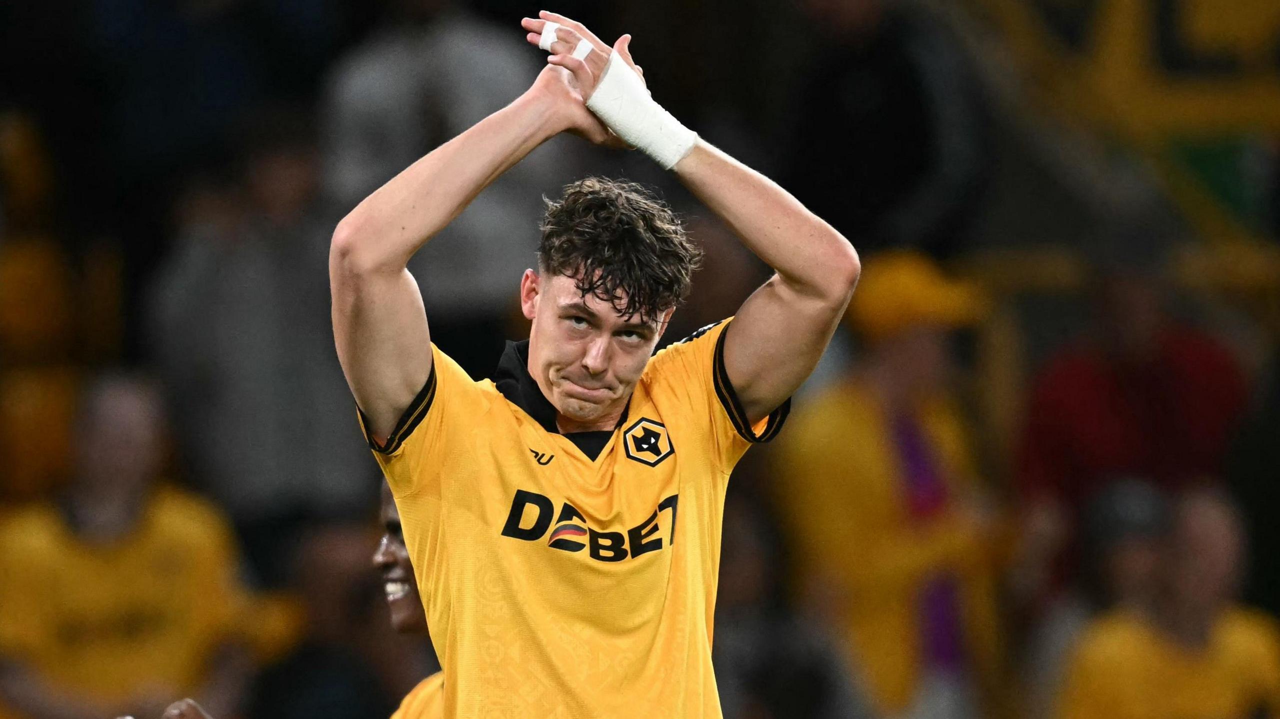 Strand Larsen signs new Wolves deal two months after £23m move