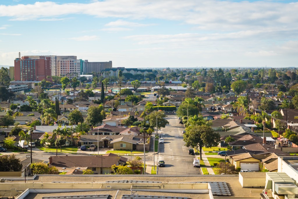 Anaheim neighborhood homes