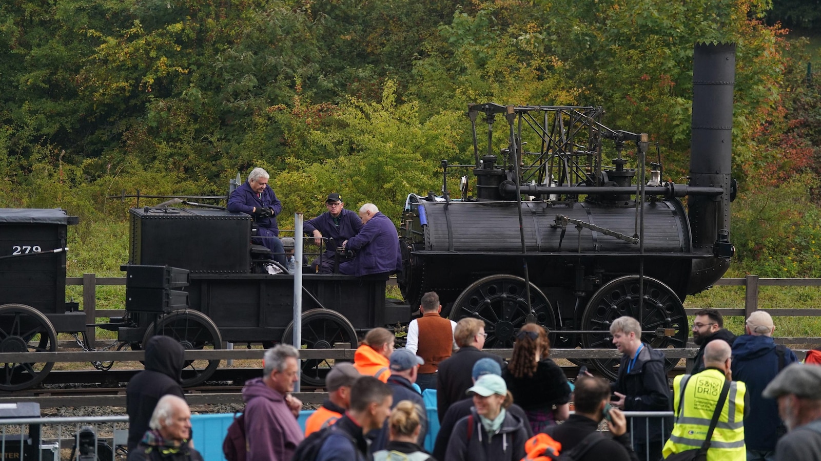Britain marks bicentenary of world-changing rail journey