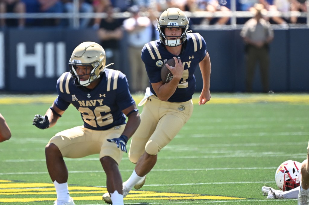 Navy midshipmen quarterback