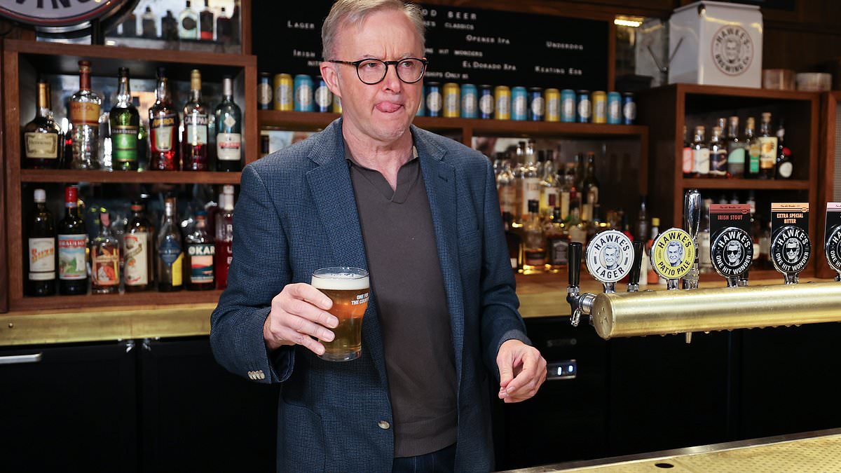 Australia's debt service costs surge to $50,000 per minute as debt nears $1 trillion