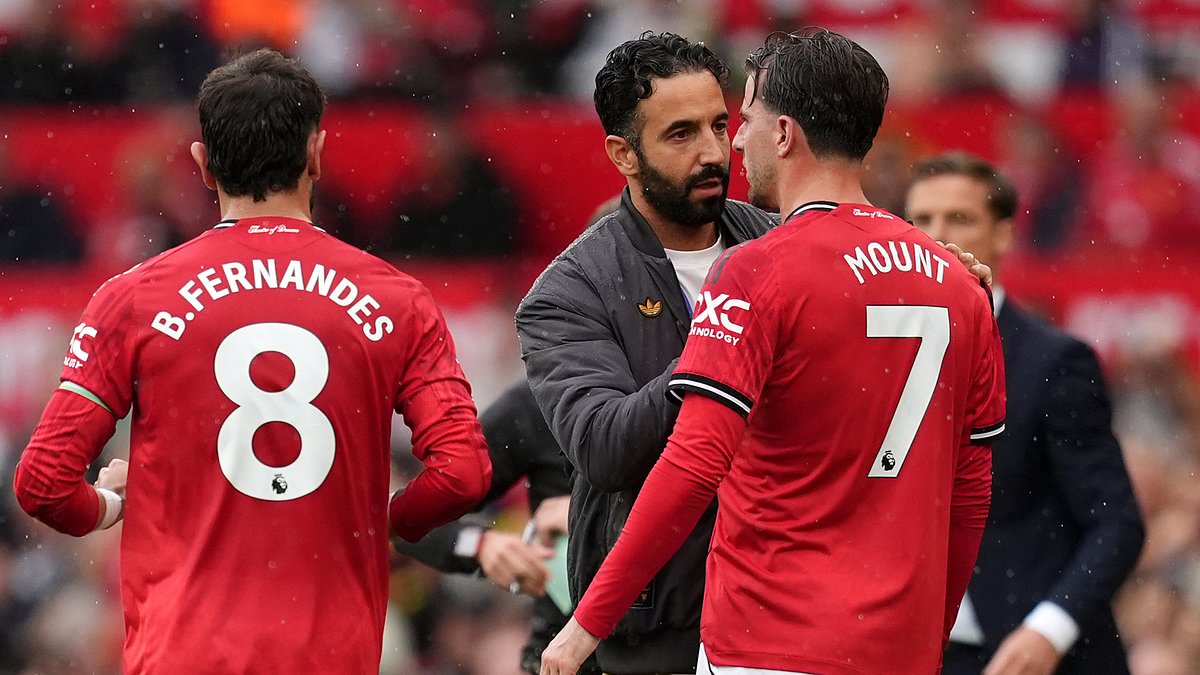 Man United receive double injury boost as Cunha and Mount return ahead of Chelsea clash