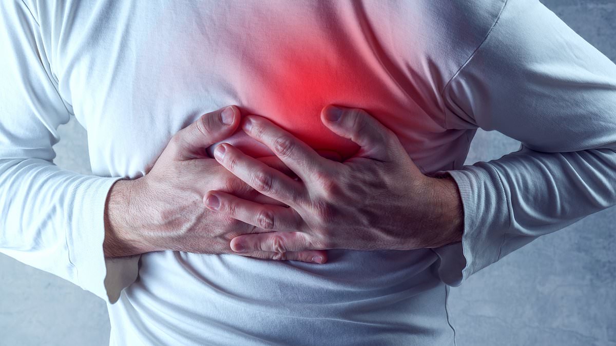 Cardiologist names four early warning signs that should prompt a heart check-up