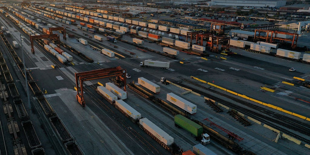 Trump administration imposes limits on Mexican train crews over English-language safety concerns