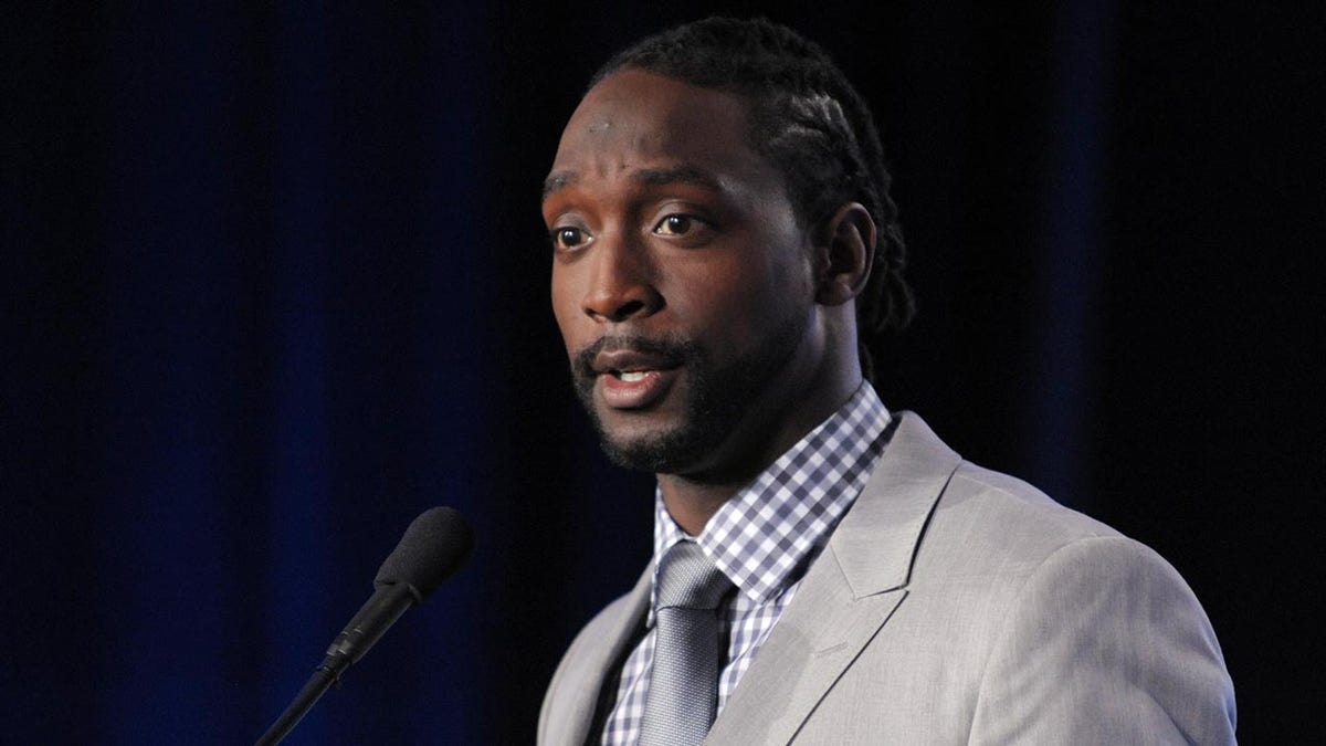 Ex-NFL star Charles Tillman cites Trump's immigration crackdown as reason for leaving FBI
