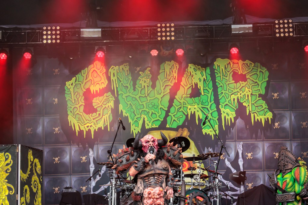 Bl**ar Berserker GWAR performs