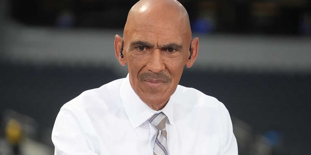 Dungy reflects on Charlie Kirk memorial service as thousands honor life of conservative activist