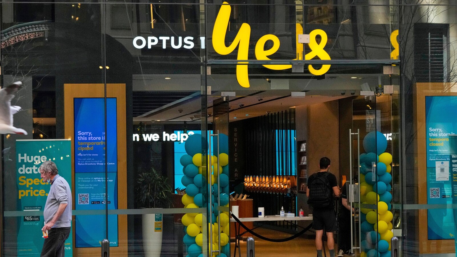 Australia to overhaul comms after Optus emergency call failure linked to four deaths