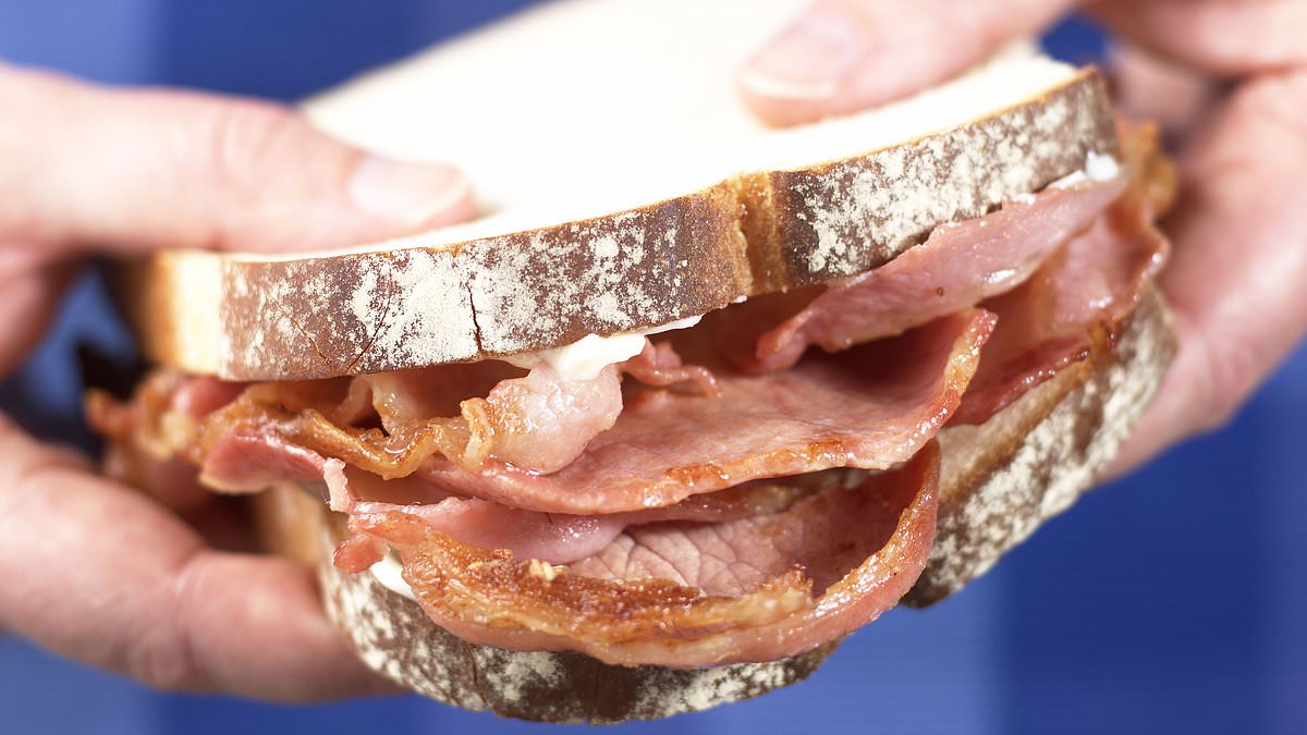 High red meat and sugary drinks tied to faster onset of dementia and chronic disease in 15-year study