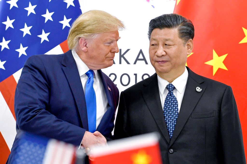 Trump Xi handshake image