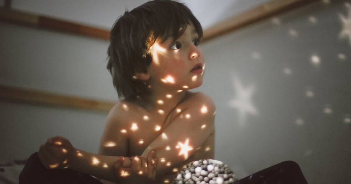 Tiny Moments, Lasting Magic: 13 Small Ways Parents Made Childhood Feel Magical