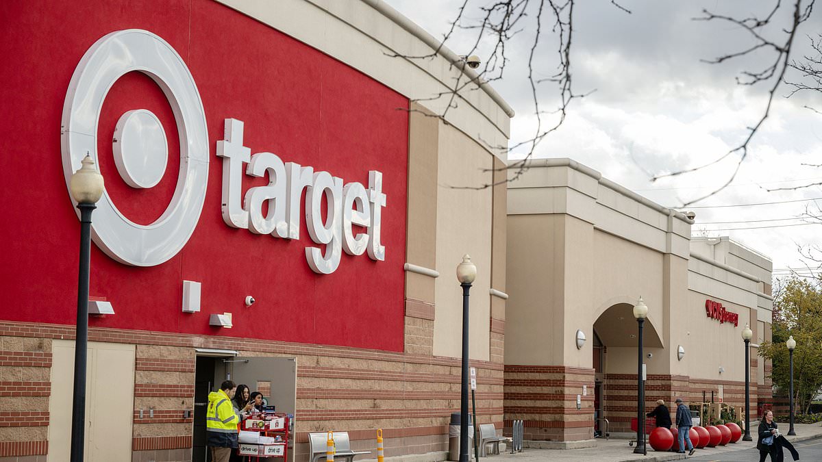 Target recalls exceed 500,000 products over allergen contamination and burn risk