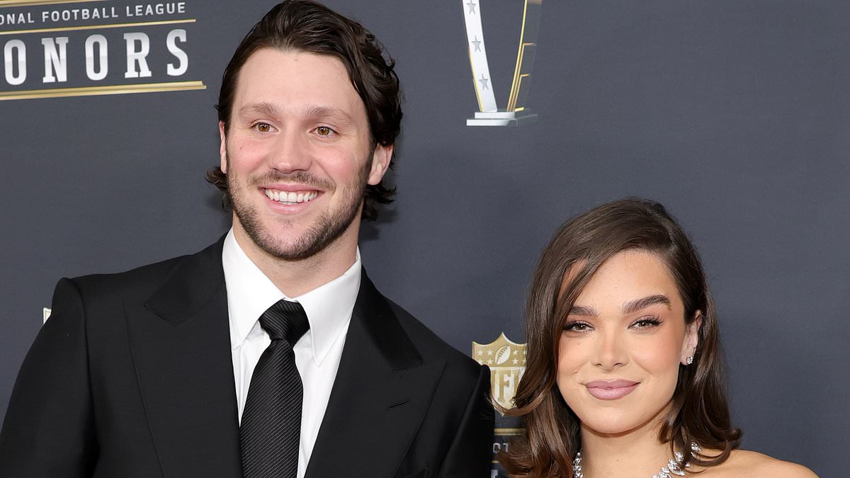 Hailee Steinfeld reportedly providing support as Josh Allen chases Bills' first Super Bowl