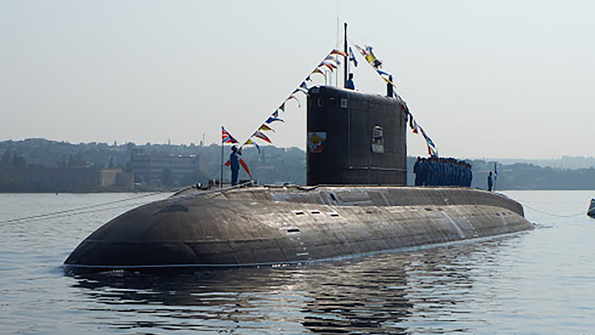 Russian nuclear-capable submarine declares explosive-hazard alert after fuel leak in the Mediterranean