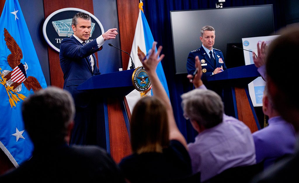 Pentagon imposes new restrictions on journalists, drawing criticism of intimidation and reduced access