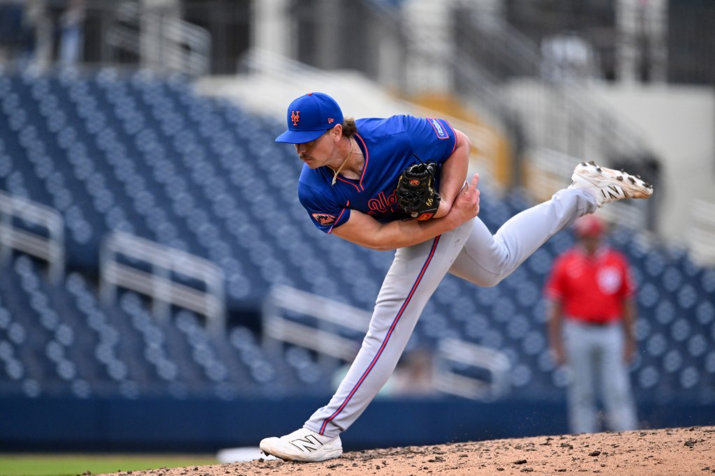 Dylan Ross in Mets uniform