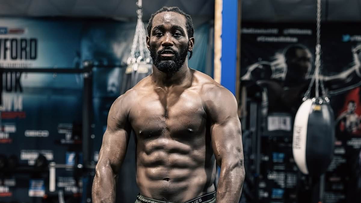 Shawn Porter says Terence Crawford bulked up the right way ahead of Canelo clash