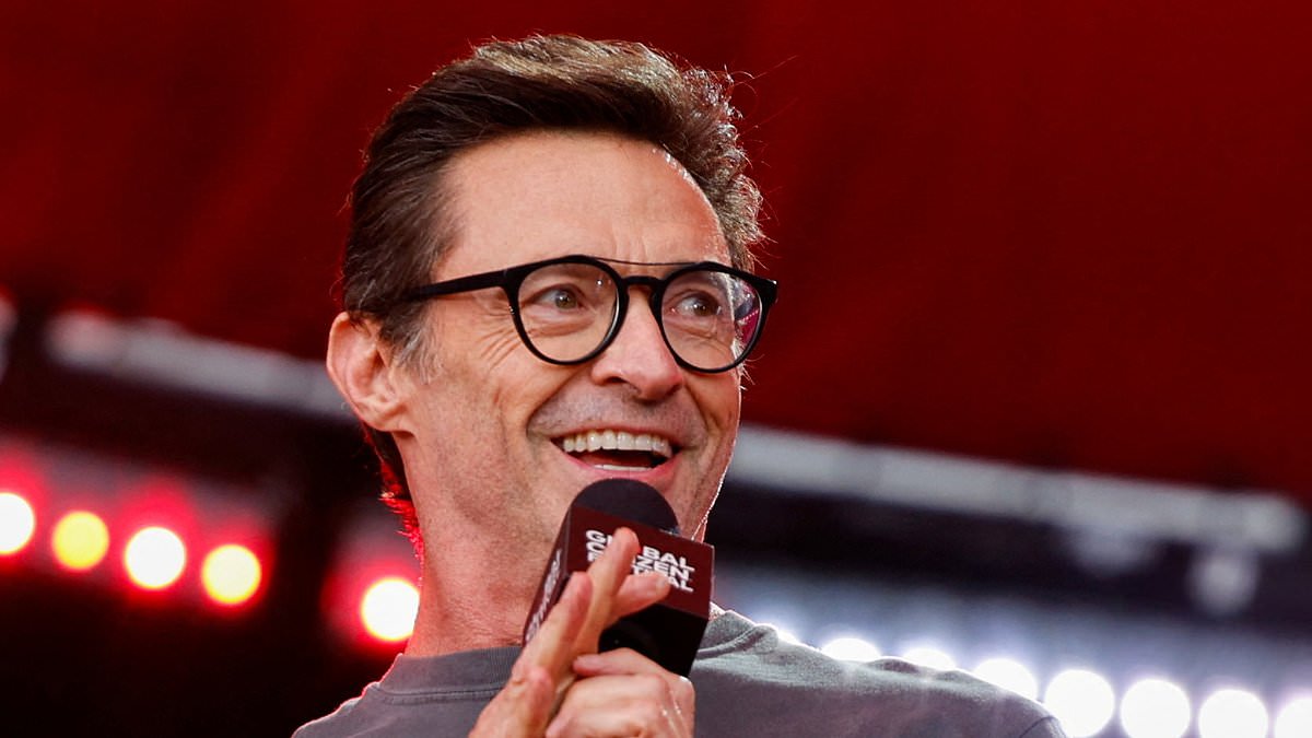 Hugh Jackman Performs Solo at Global Citizen Concert as Sutton Foster Red-Carpet Debut Remains Unclear