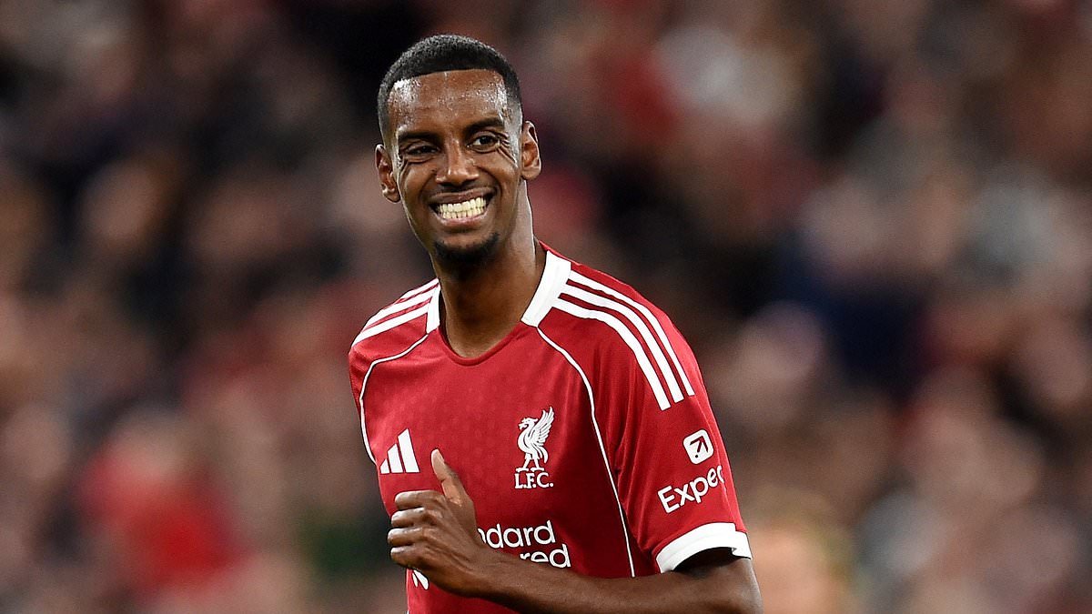 Liverpool rally to beat Atletico Madrid 3-2 as van Dijk nets late winner in Isak debut