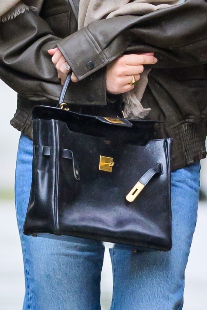 Jennifer Lawrence with Birkin bag