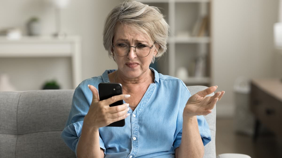 UK-backed smart glasses aim to reduce dementia symptoms by overlaying guidance and prompts