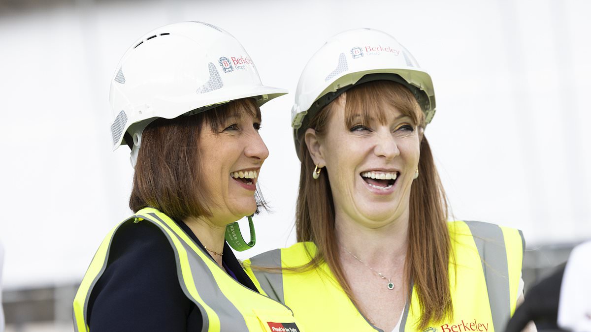 Housebuilders urge Labour to cut red tape and rule out tax rises as housing plans falter