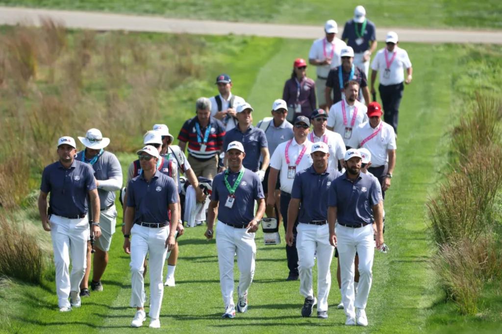 Foursomes Set Tone as Ryder Cup Opens at Bethpage