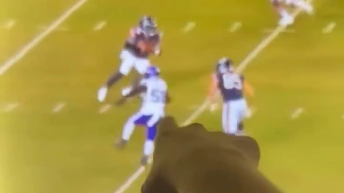 Viral clip from Vikings-Bears game sparks claims NFL is 'rigged' after missed tackle