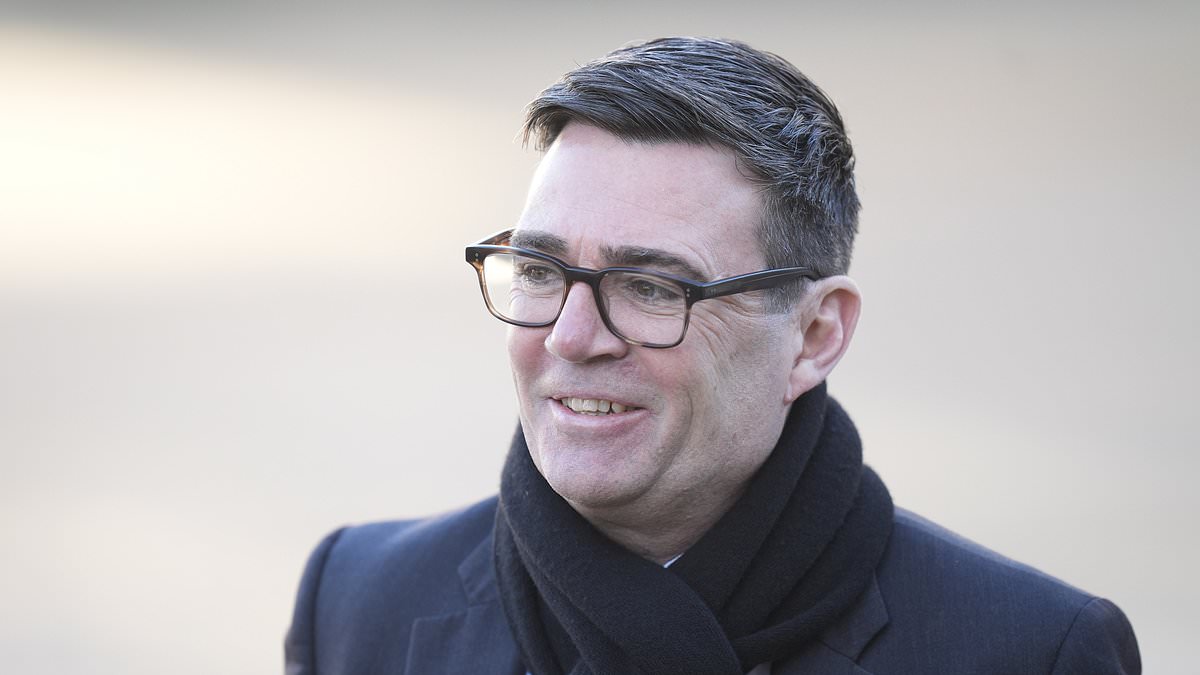 Gwynne blocks Burnham bid to return to Westminster, stalling leadership contest hopes