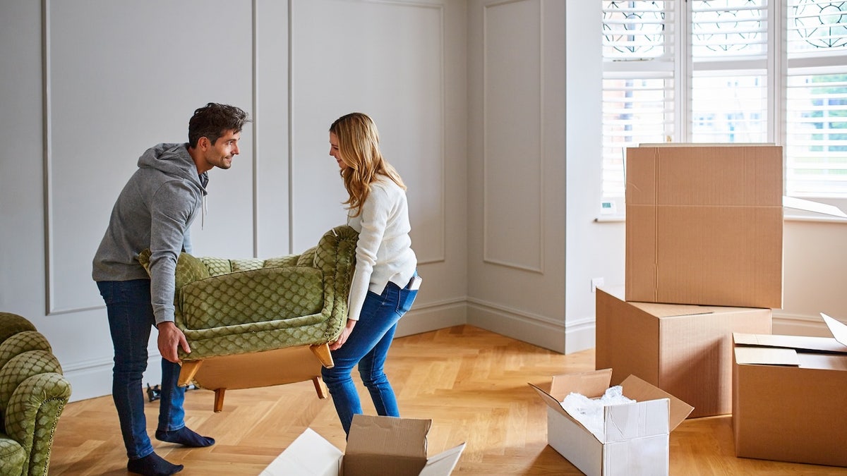 Wayfair’s Epic Sale Cuts Home Goods Up to 80% Ahead of Holiday Hosting Season