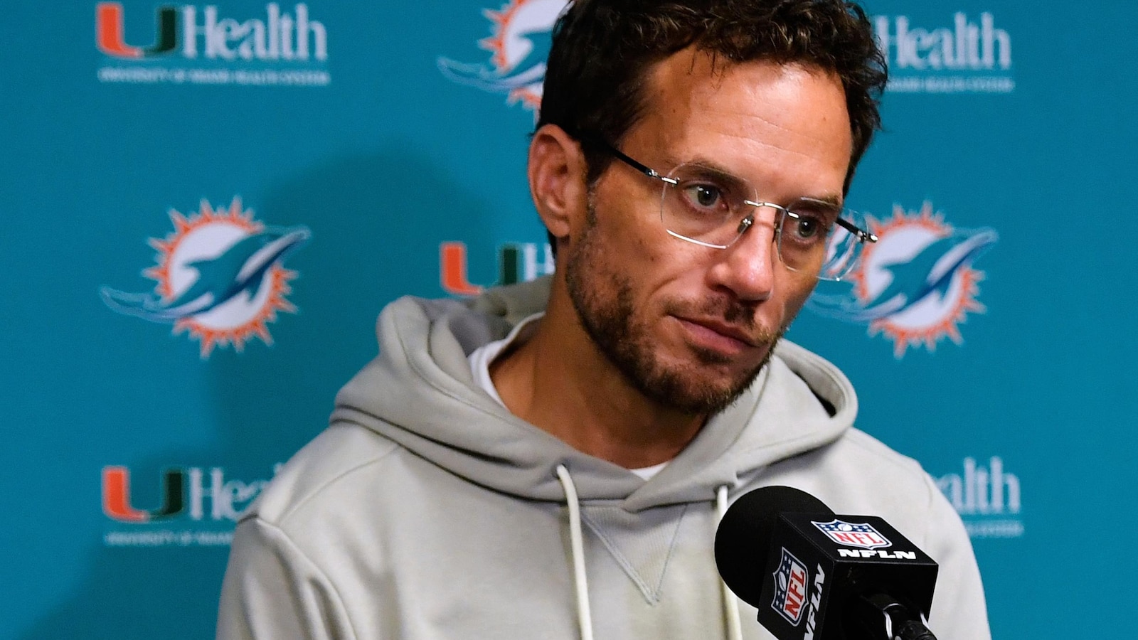 Dolphins Fight Back, but Bills Pull Away in 31-21 Loss to Drop to 0-3