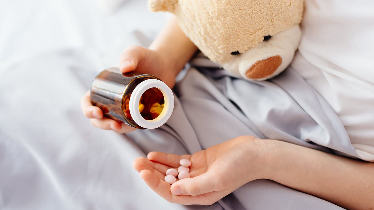 Study Links Over‑the‑Counter Painkillers and Allergy Medicines to Surge in Self‑Harm Poisonings Among Preteens