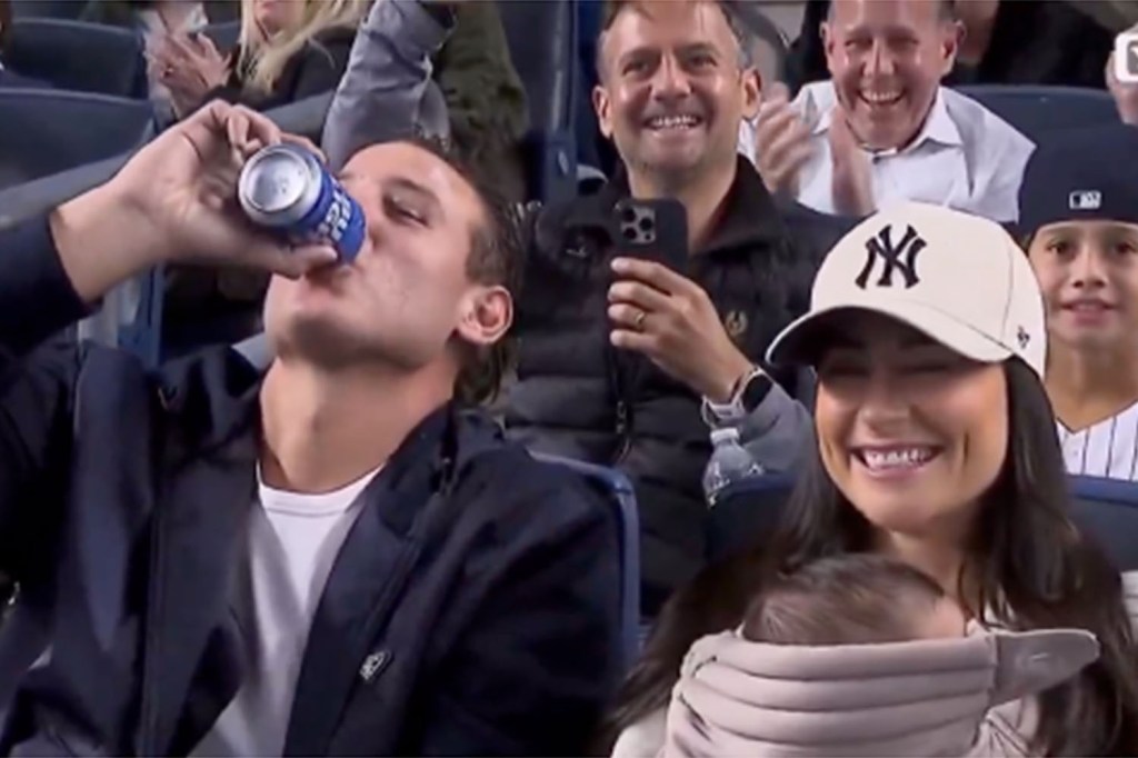 Anthony Rizzo Celebrates at Yankee Stadium One Night Before Retirement Announcement