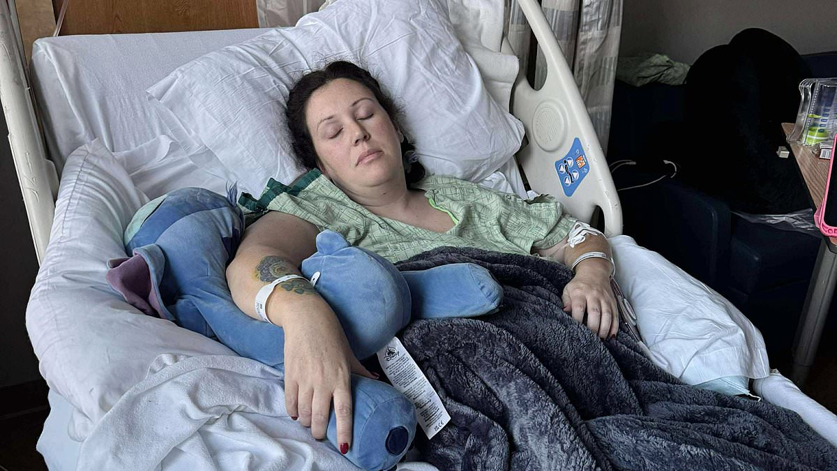 Pregnant mother leaps from second-floor window to save unborn twins in Tennessee fire