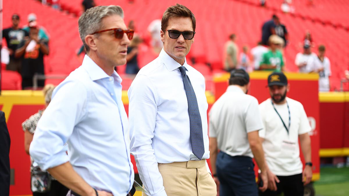 Tom Brady Teases Major Announcement After Impressive Broadcast Throw, Fuels Comeback Talk