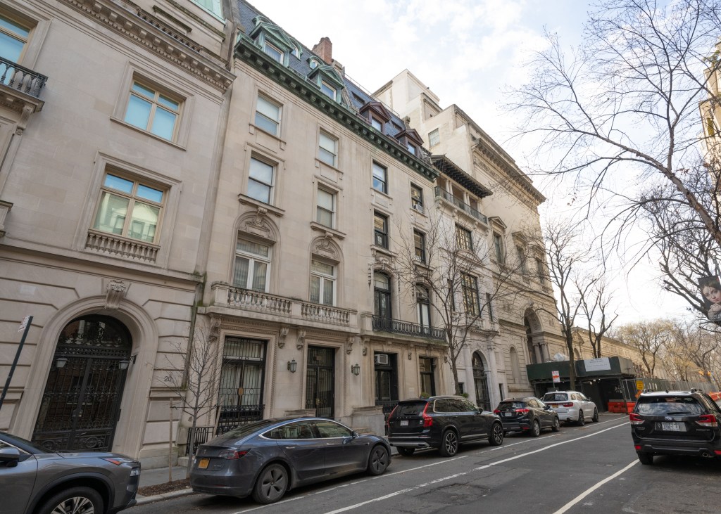 Bill Cosby’s Upper East Side Townhouse Listed at $29 Million as Foreclosure Suit Moves Forward