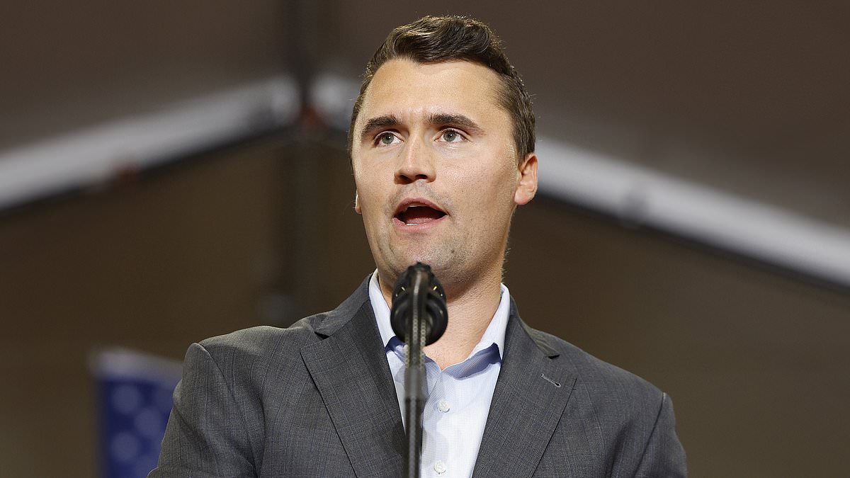 NFL Leaves Weekend Tributes to Teams After Packers Held Moment of Silence for Charlie Kirk