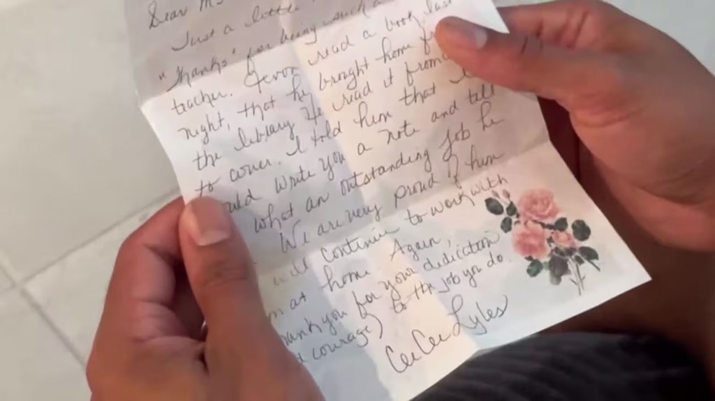 Statue of CeeCee Lyles in Fort Pierce