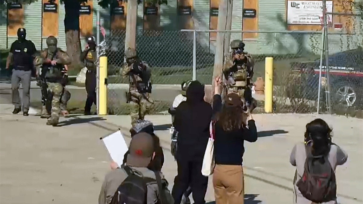 Tension during anti-ICE protest